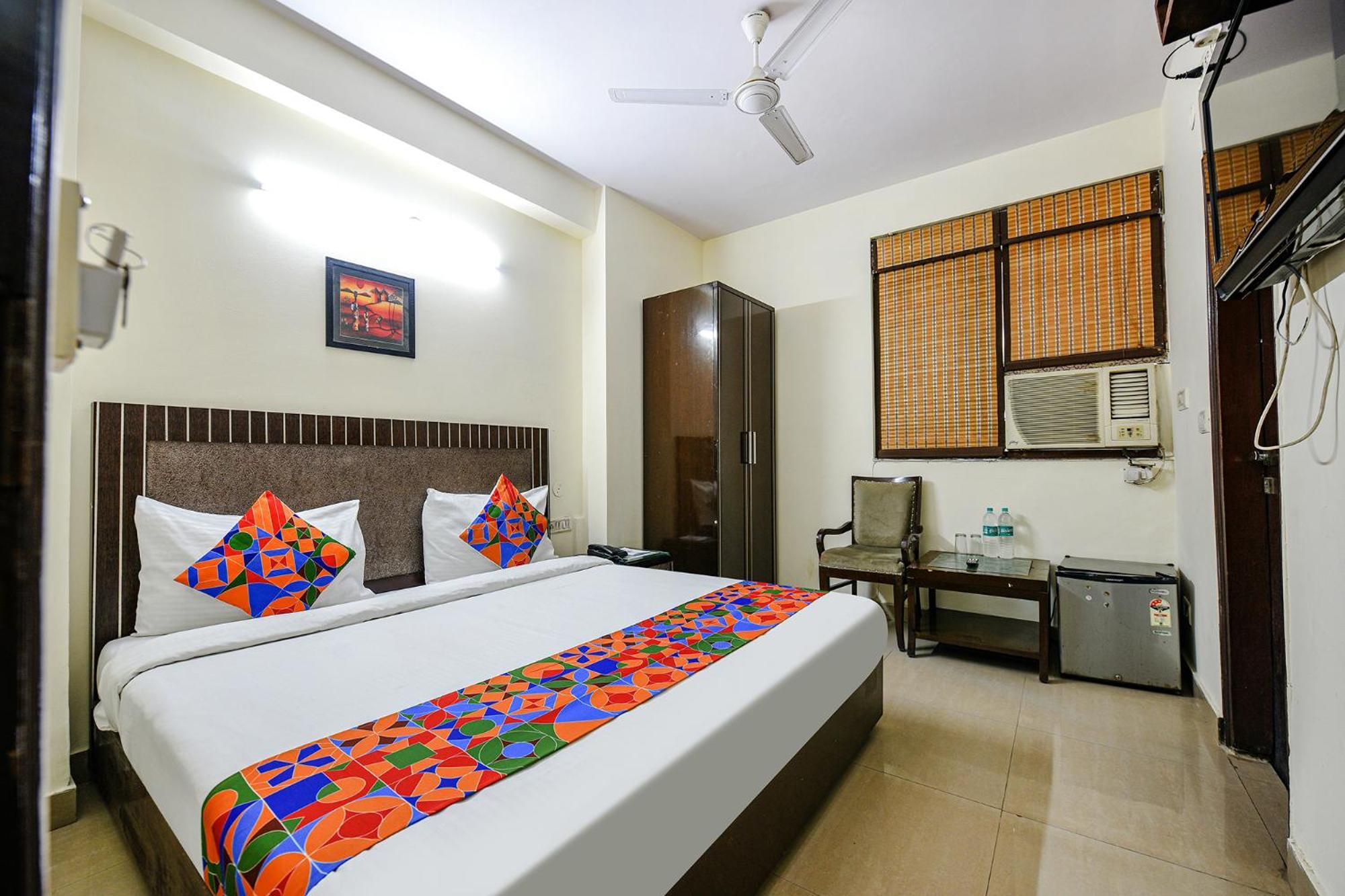 Fabhotel Swiss International Patel Nagar Нью-Дели Экстерьер фото